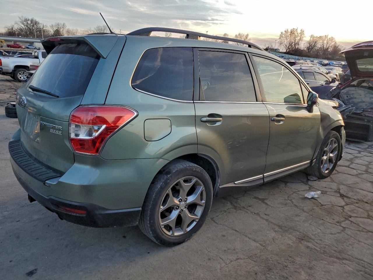 2015 Subaru Forester 2.5I Touring - Фото 3