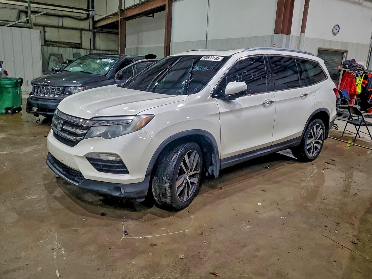 2017 Honda Pilot Elite