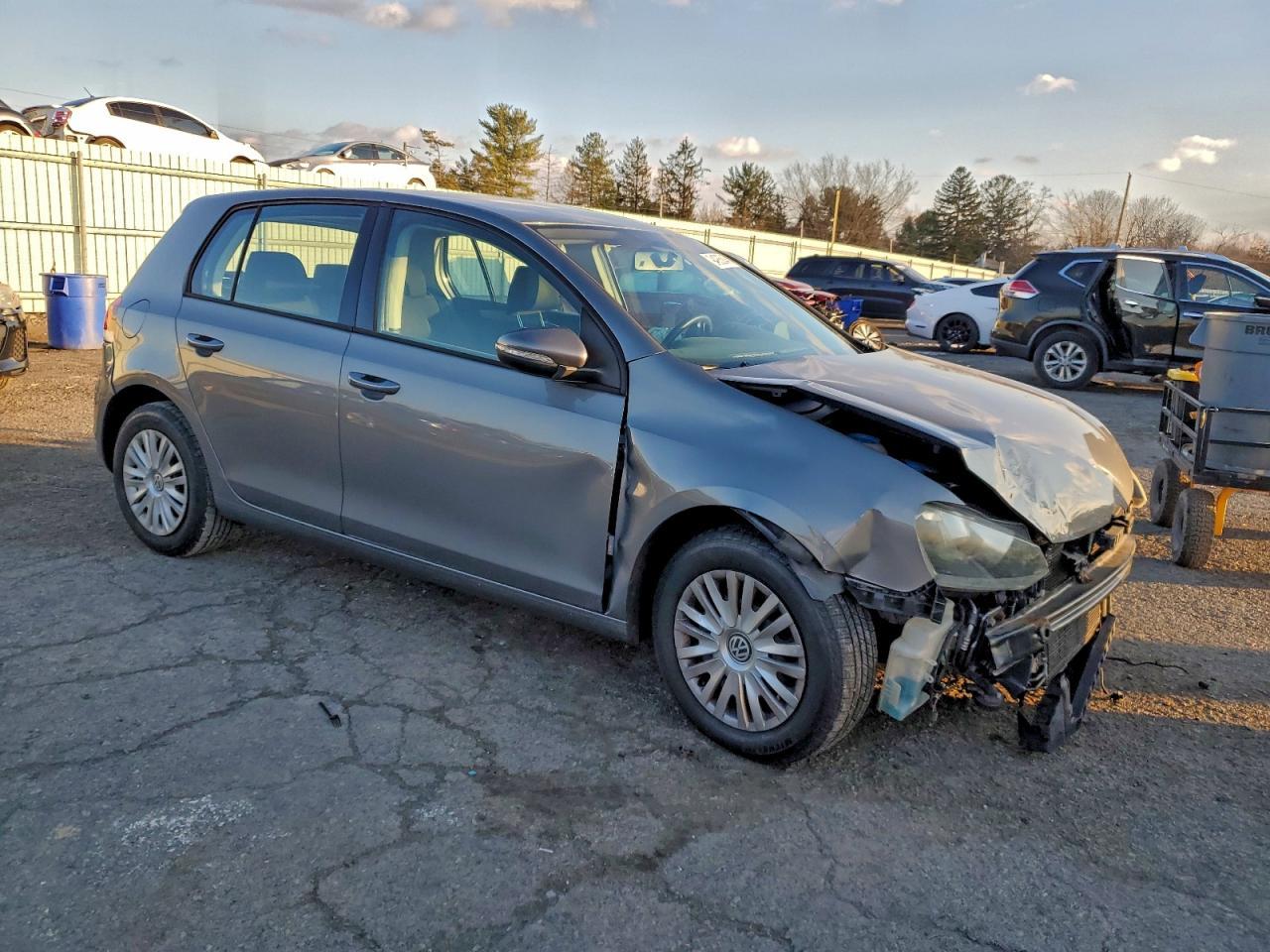 2012 Volkswagen Golf - Фото 4
