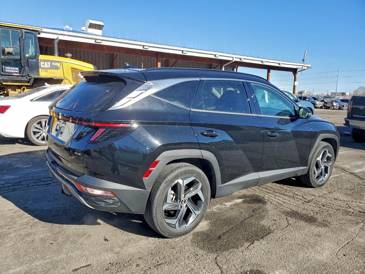 2022 Hyundai Tucson Limited - Image 3