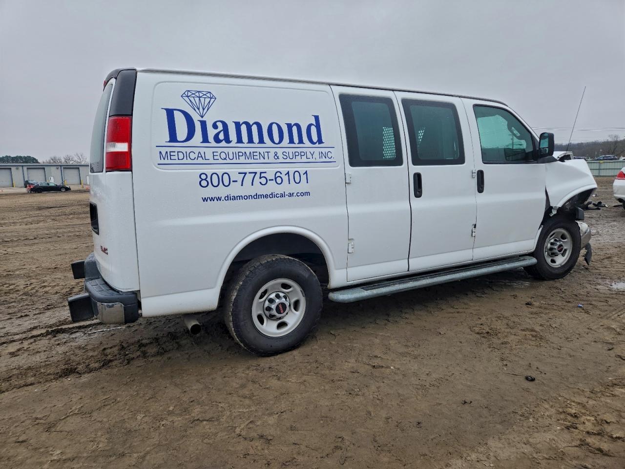 2017 GMC Savana G2500 Delivery Van - Фото 3