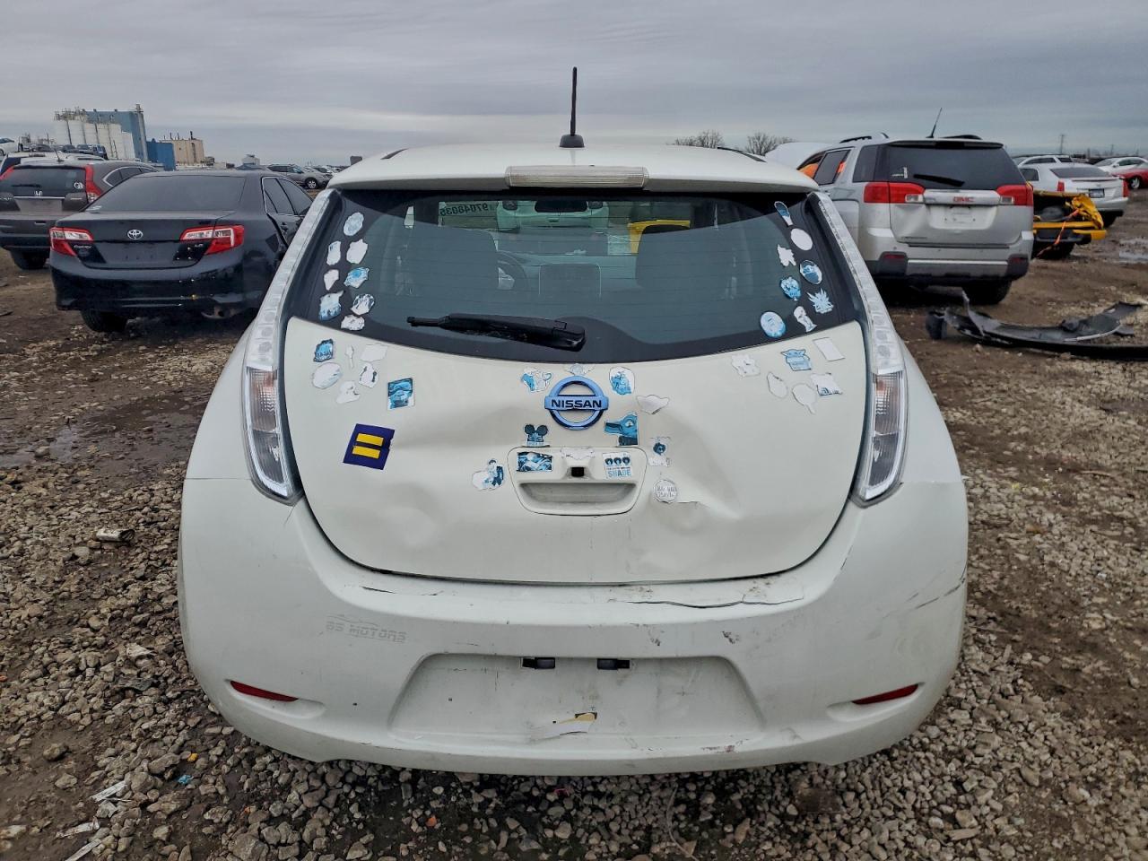 2013 Nissan Leaf S - Фото 6
