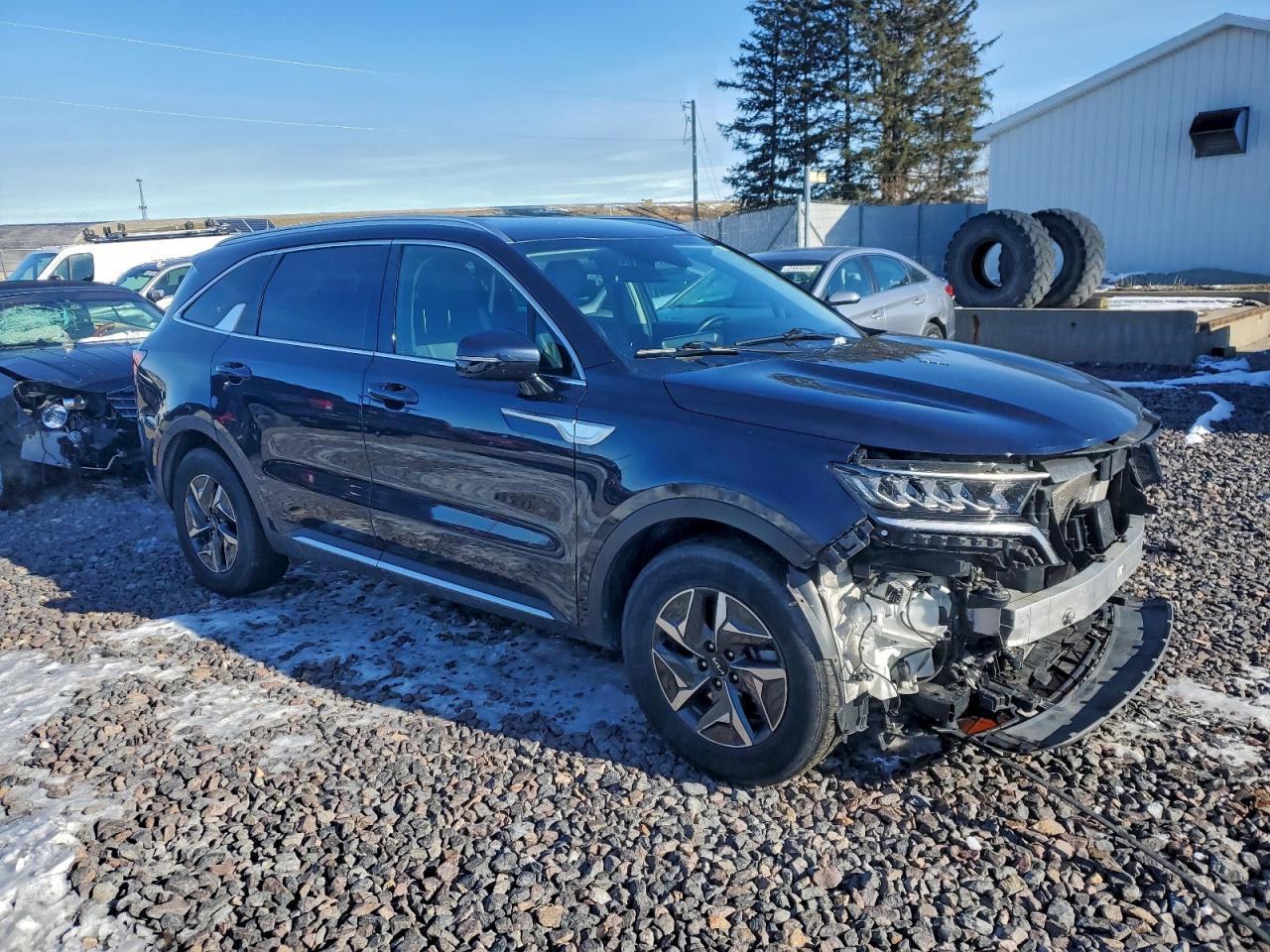 2022 Kia Sorento S - Фото 4