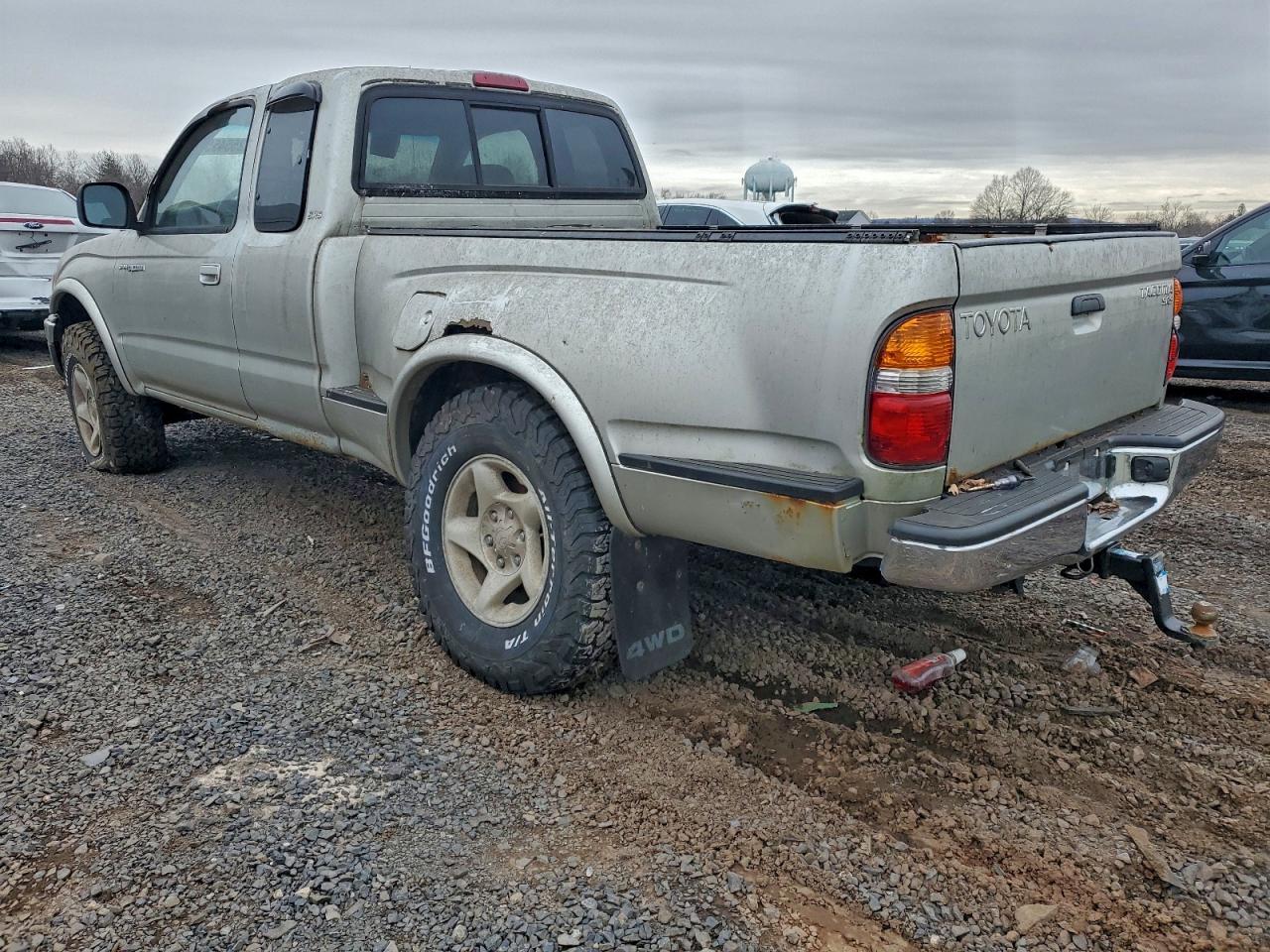 2001 Toyota Tacoma - Фото 2