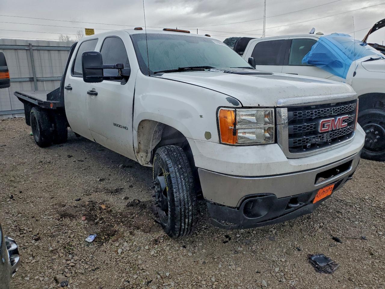 2011 GMC Sierra K3500 - Фото 4