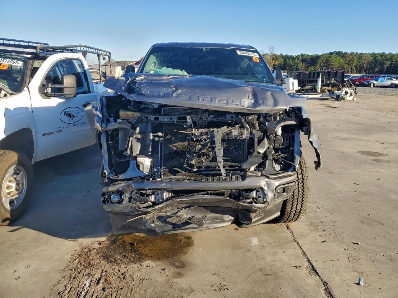 2024 Ford F250 Super Duty - Image 5