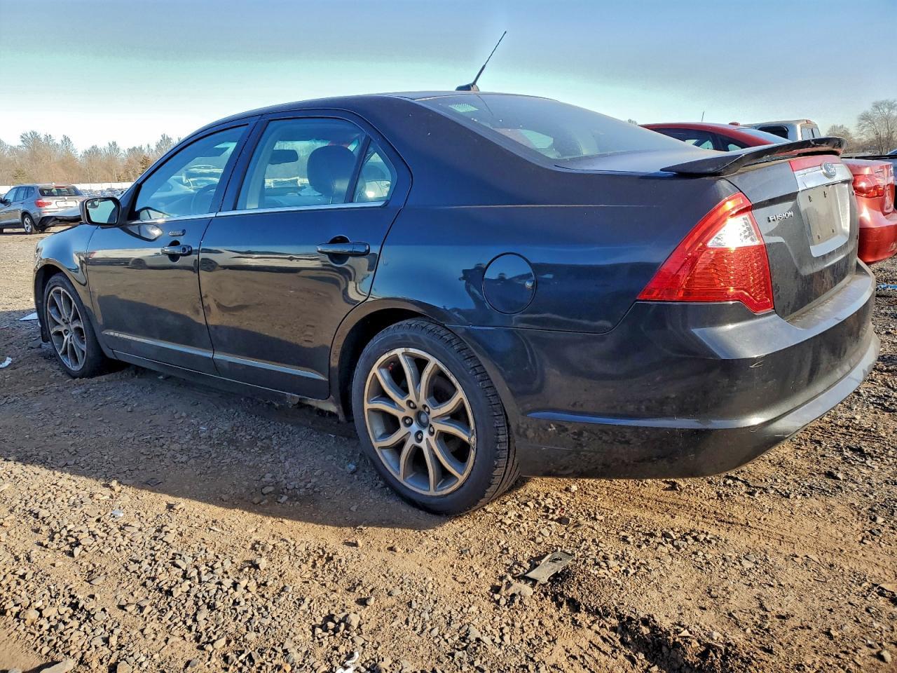 2011 Ford Fusion Sel - Image 2