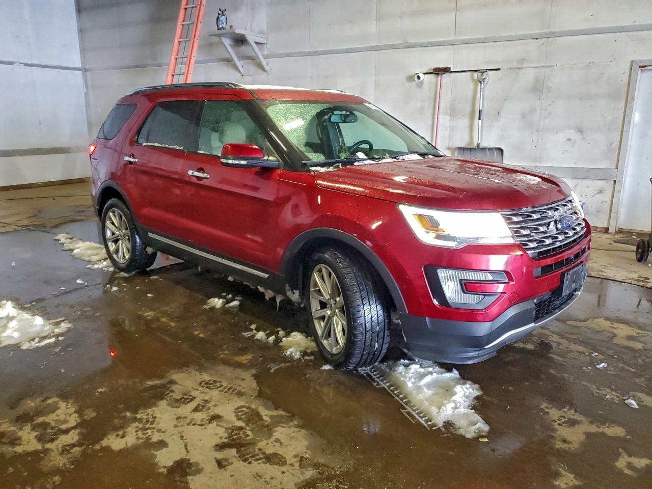 2017 Ford Explorer Limited - Image 4