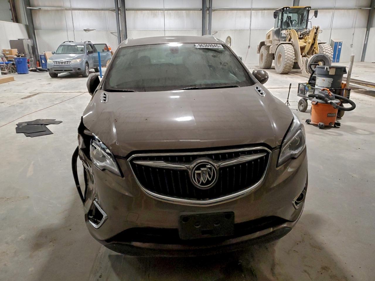 2019 Buick Envision Essence - Image 5