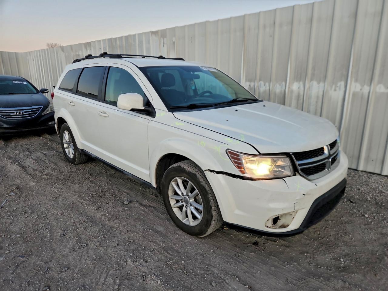 2017 Dodge Journey Sxt - Фото 4