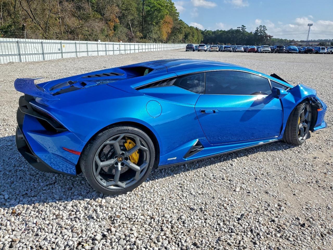 2023 Lamborghini Huracan Tecnica - Image 3