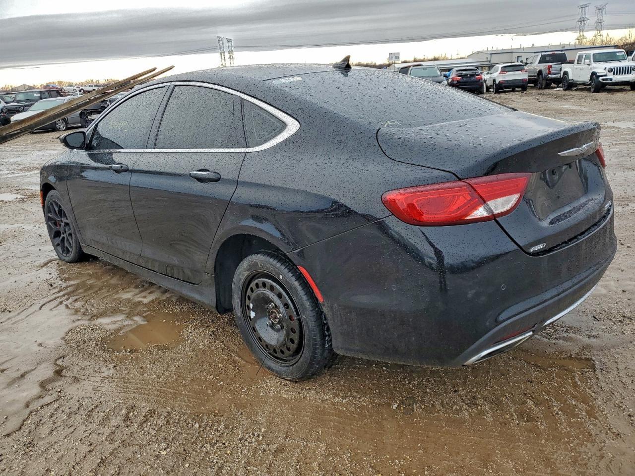 2015 Chrysler 200 C - Фото 2