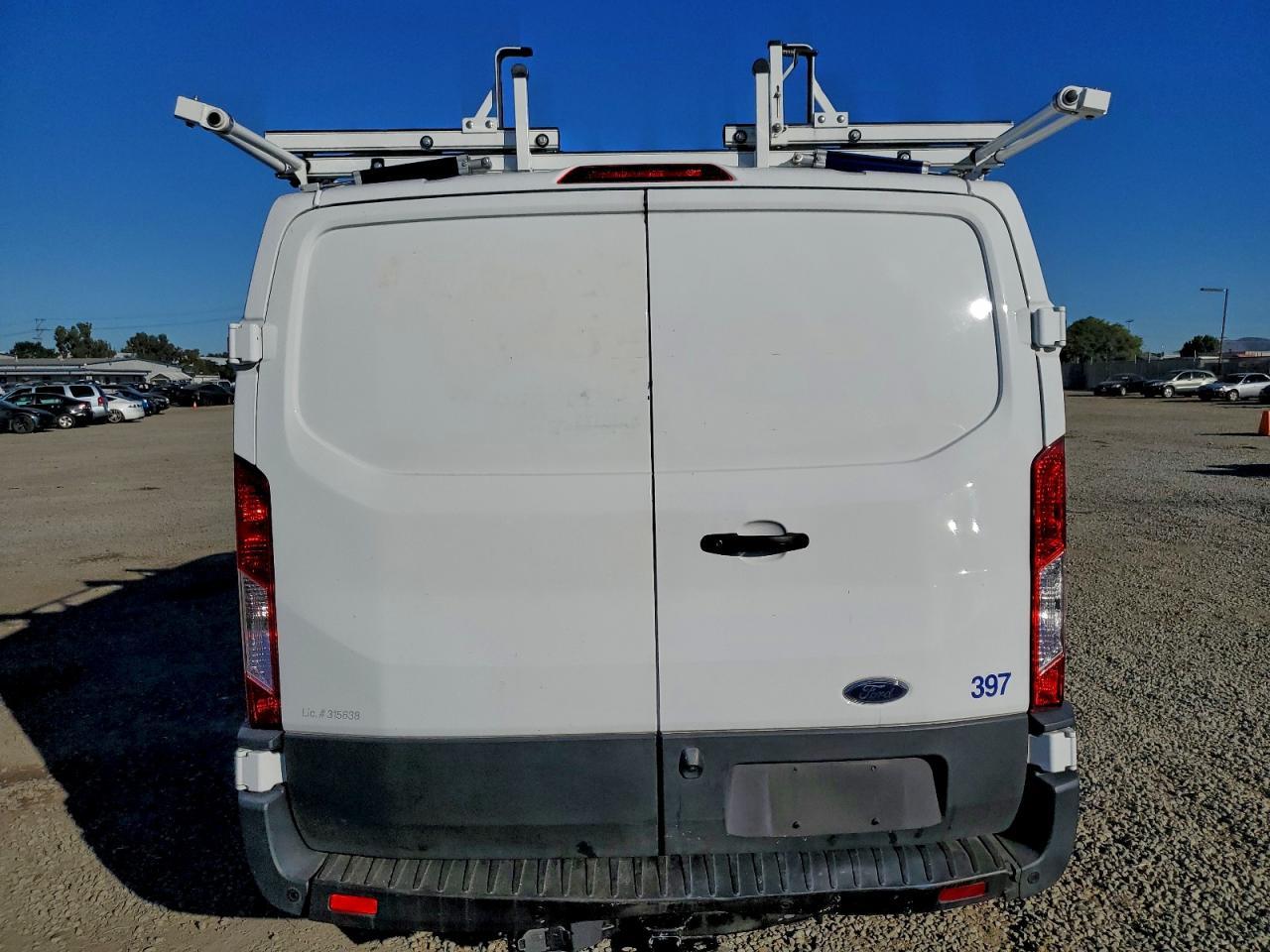 2022 Ford Transit 250 Utility / Service Van - Фото 6