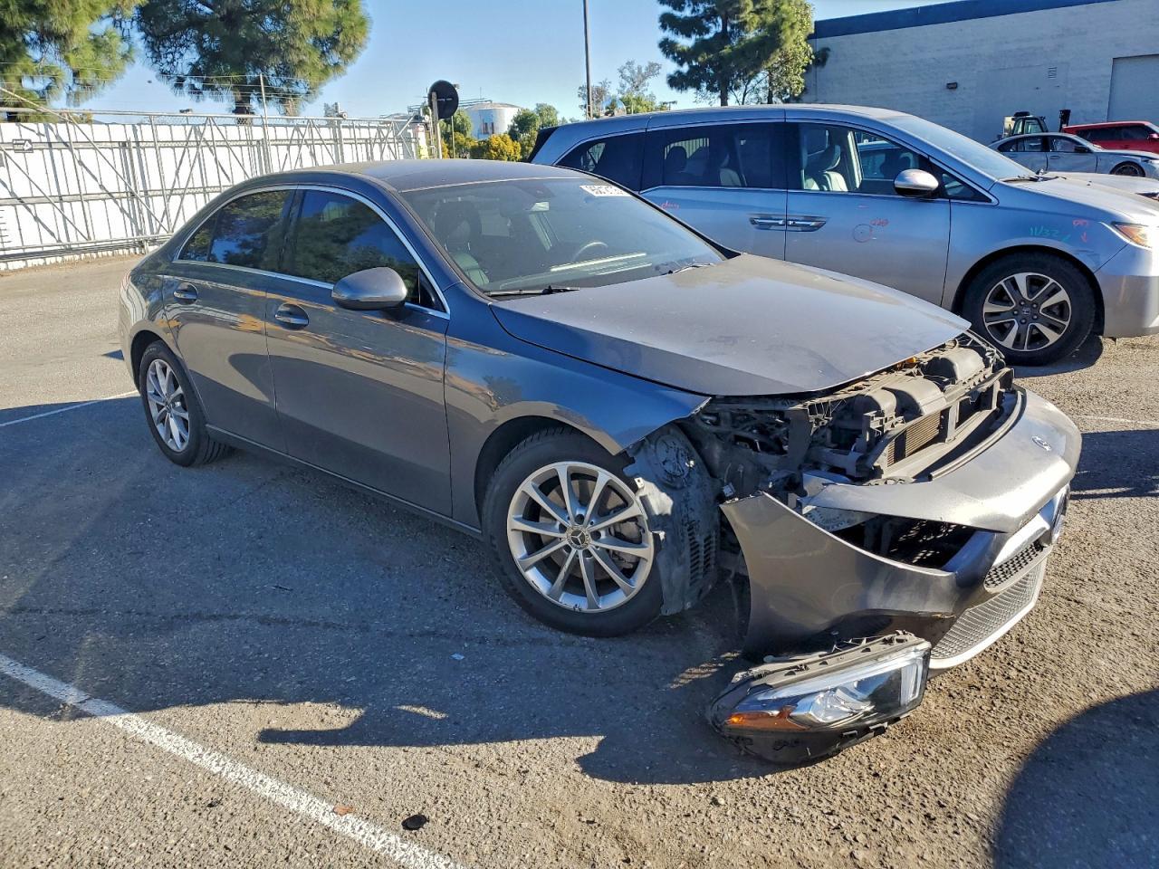 2020 Mercedes-Benz A 220 - Фото 4