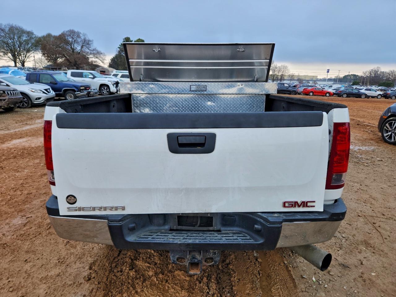 2011 GMC Sierra K2500 Heavy Duty - Фото 6