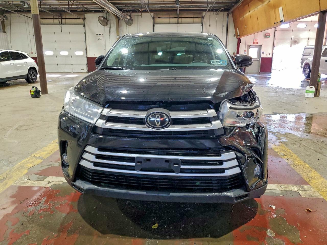 2017 Toyota Highlander Le Plus - Фото 5