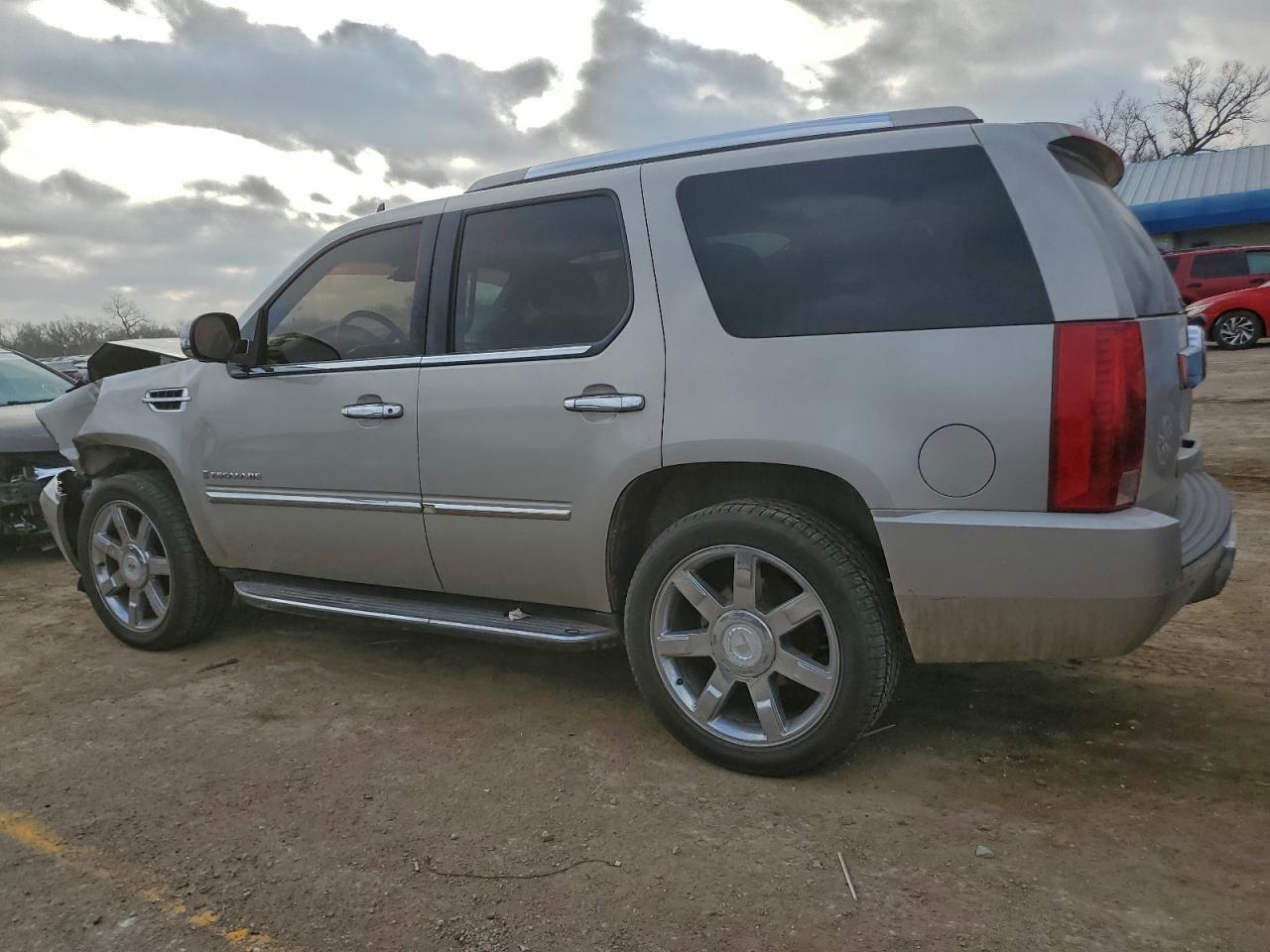 2007 Cadillac Escalade Luxury - Фото 2