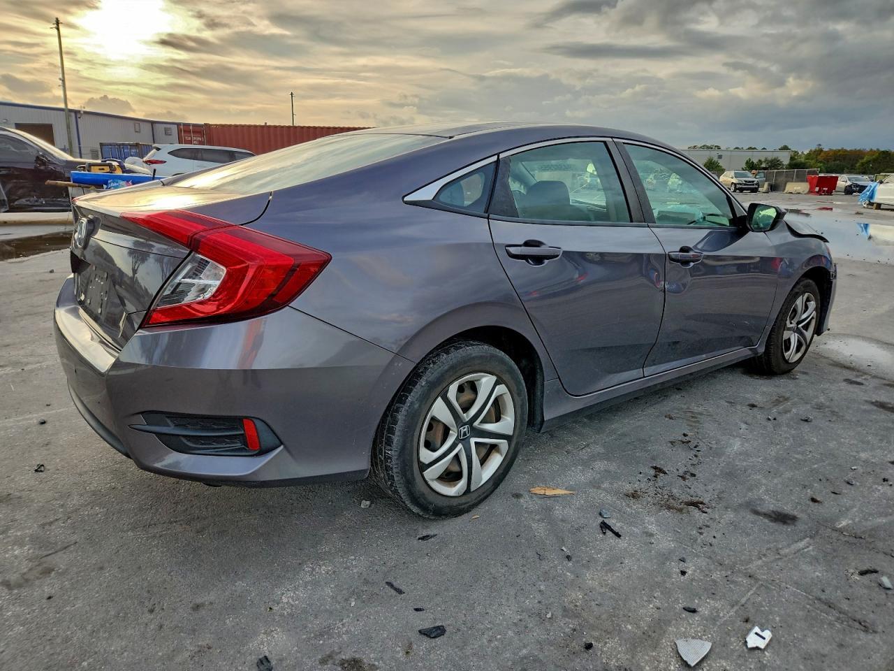 2018 Honda Civic Lx - Image 3