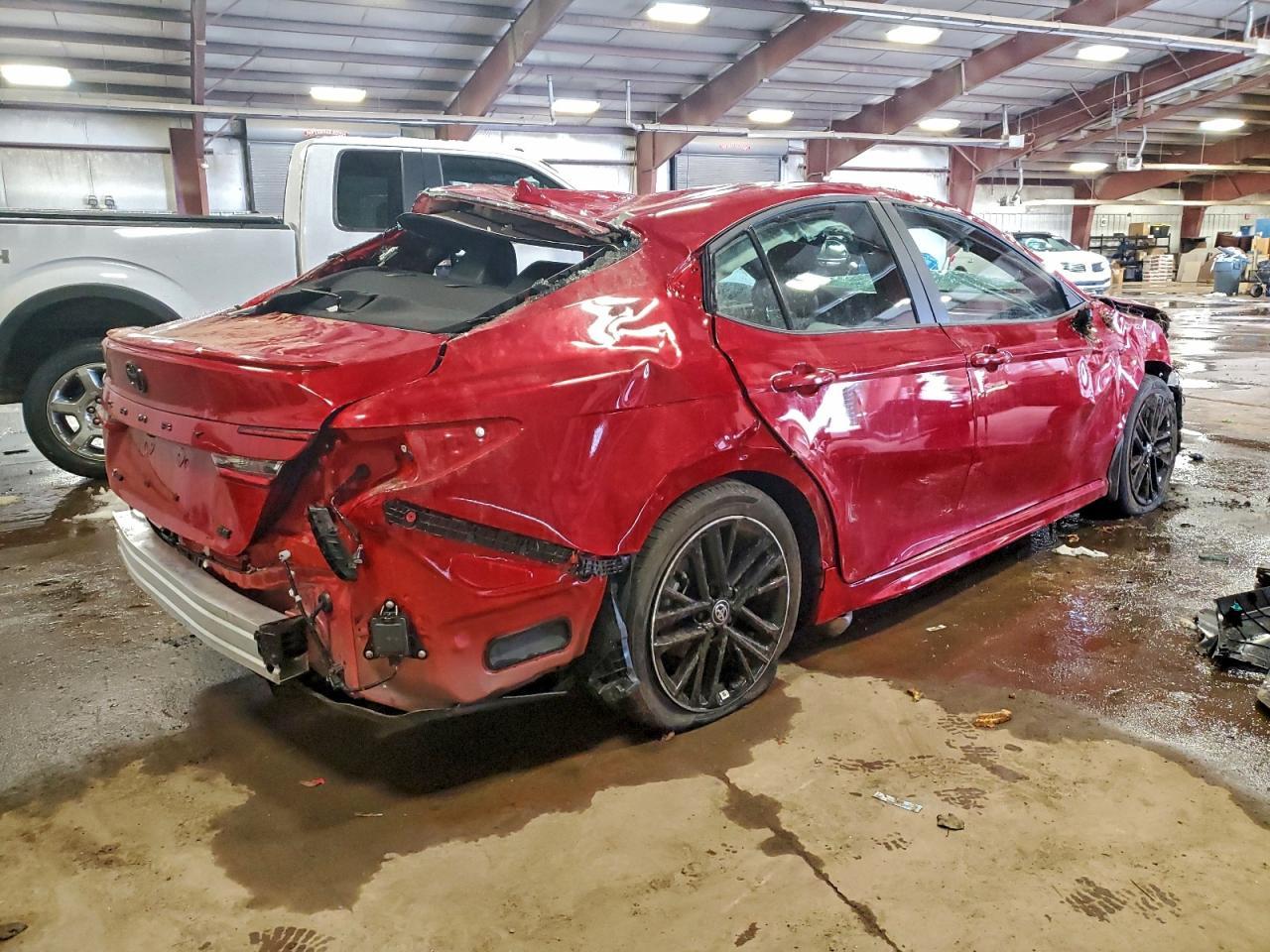 2025 Toyota Camry Xse - Фото 3