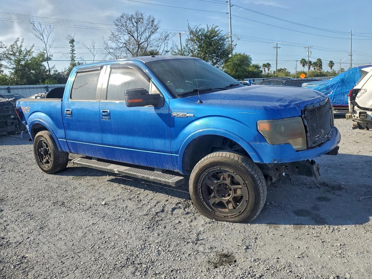 2013 Ford F150 Supercrew - Image 4
