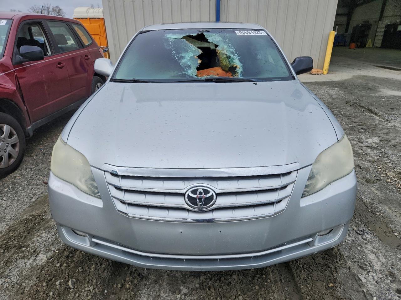 2006 Toyota Avalon Xl - Image 5