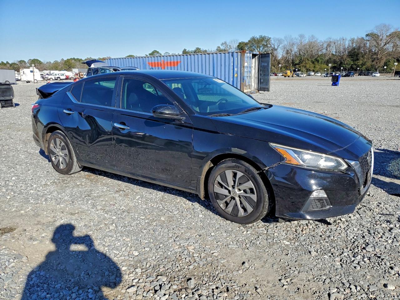 2019 Nissan Altima S - Image 4