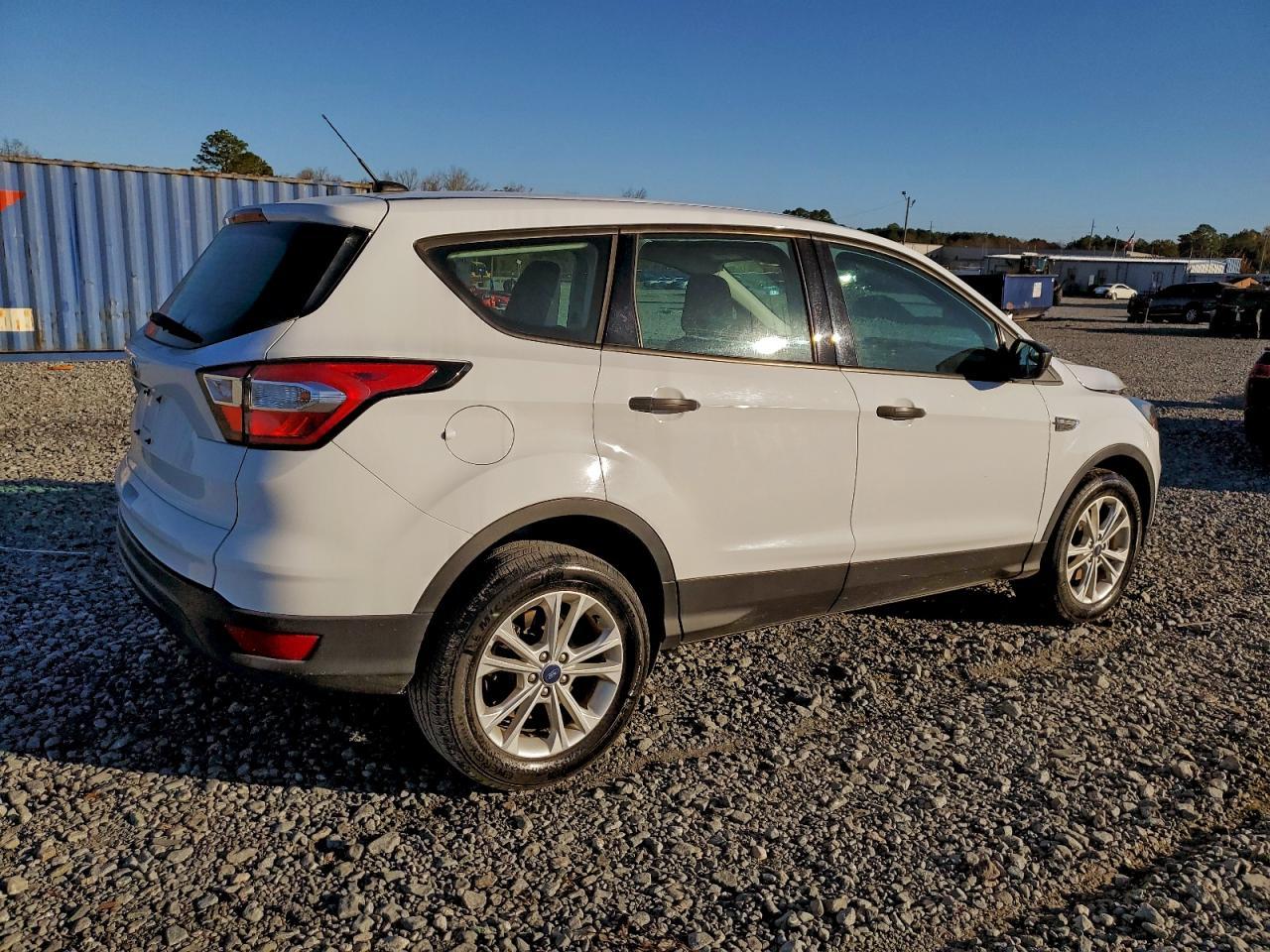 2018 Ford Escape S - Image 3