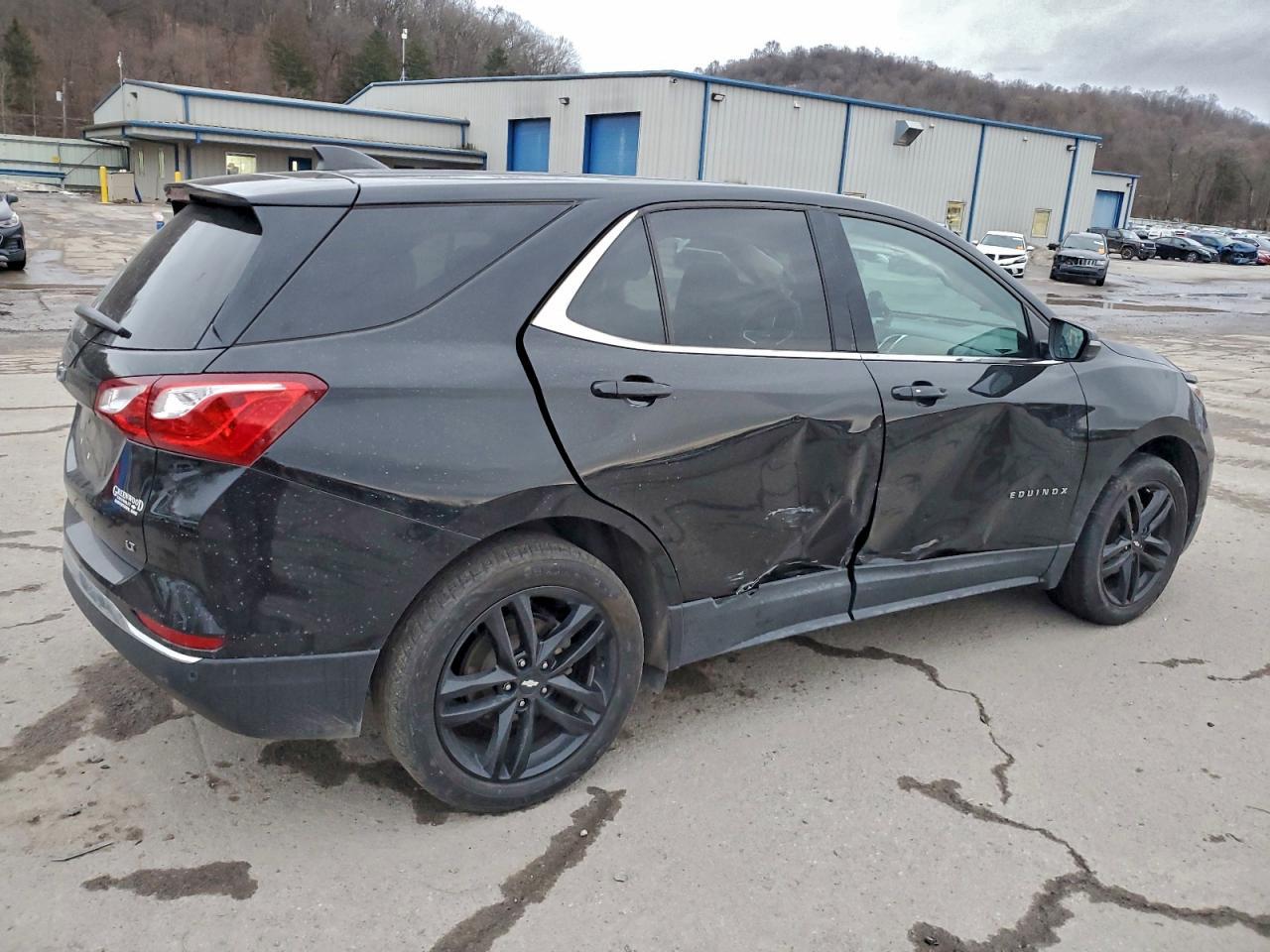 2020 Chevrolet Equinox Lt - Image 3