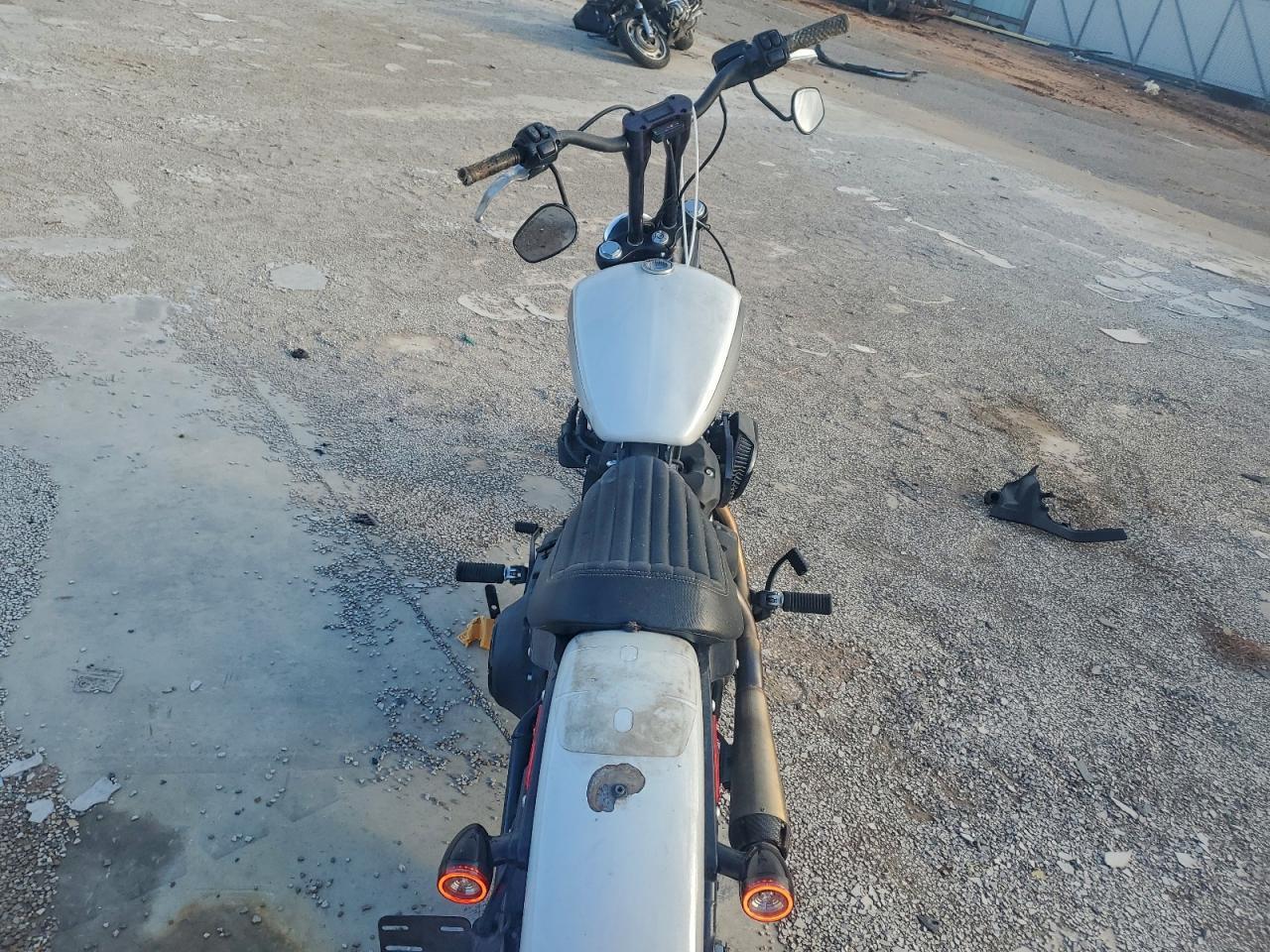 2021 Harley-Davidson Fxbbs - Image 6