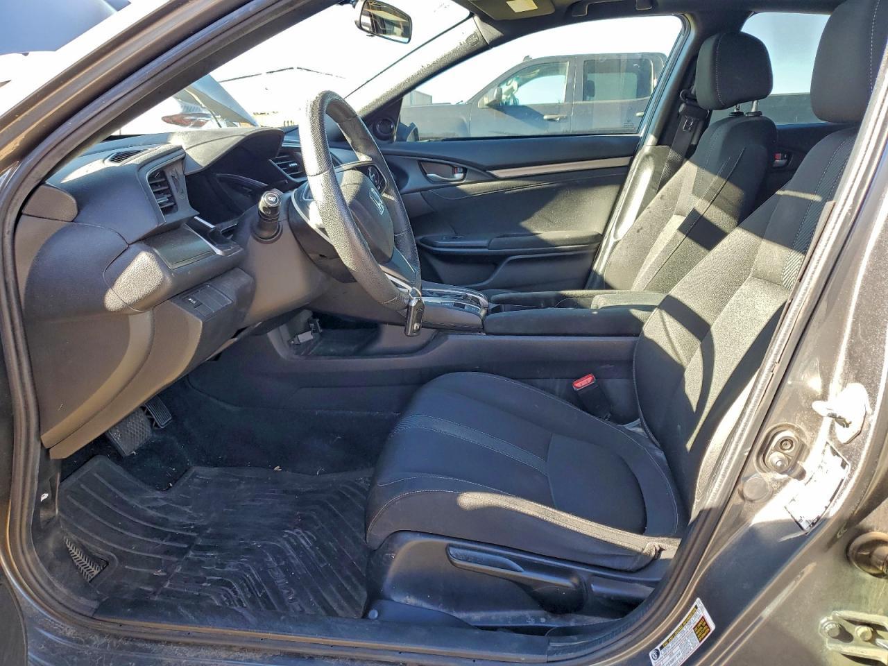 2018 Honda Civic Ex - Image 7