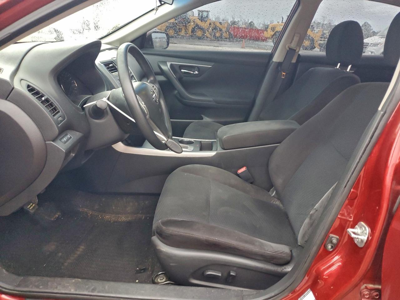 2015 Nissan Altima 2.5 - Фото 7