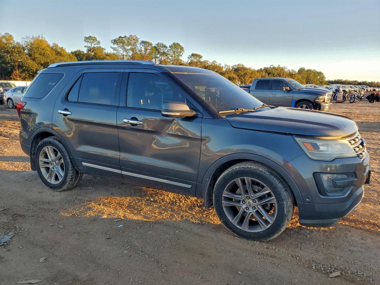 2016 Ford Explorer Limited - Фото 4