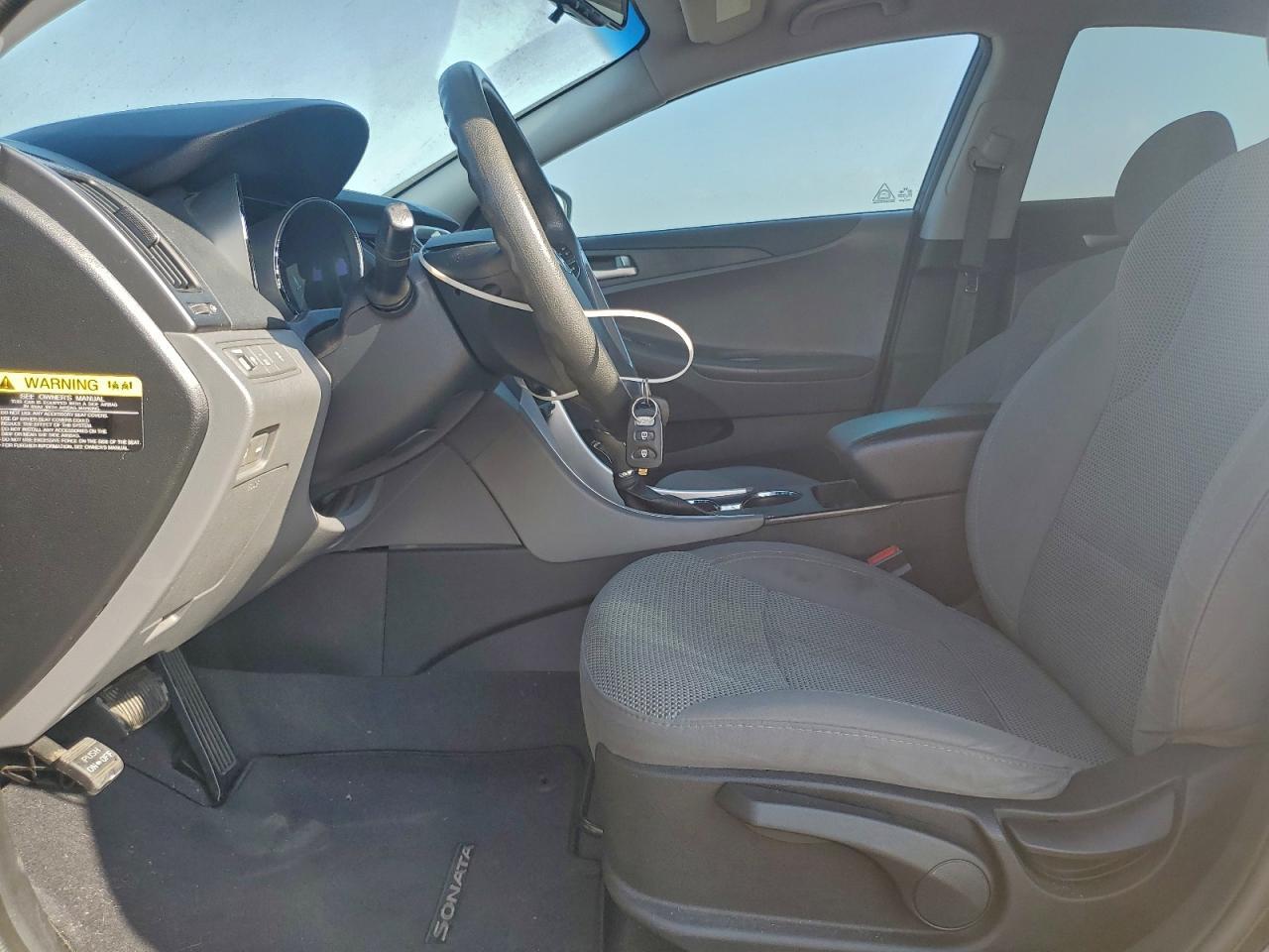 2014 Hyundai Sonata Gls - Image 7