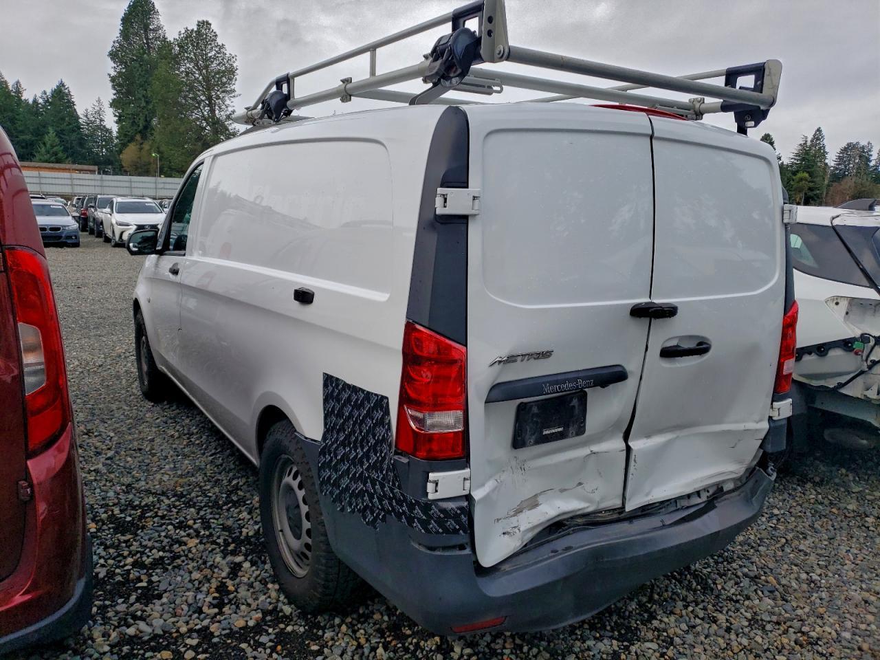 2022 Mercedes Benz Metris Delivery Van - Image 2