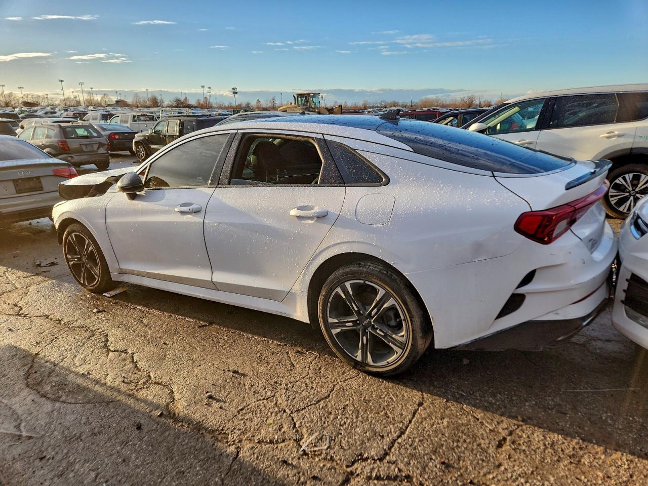 2022 Kia K5 Gt Line - Фото 2