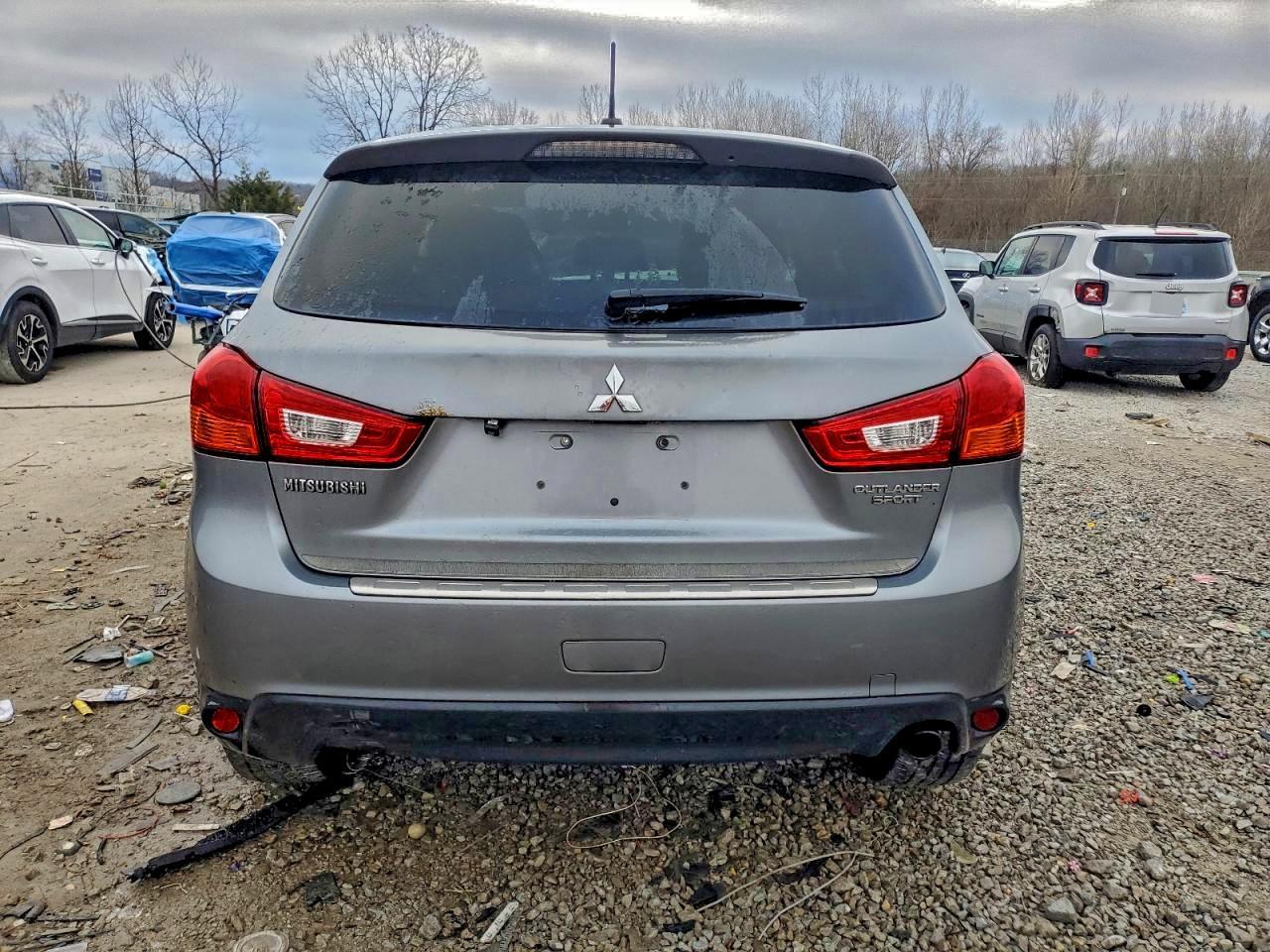 2015 Mitsubishi Outlander Sport Se - Фото 6