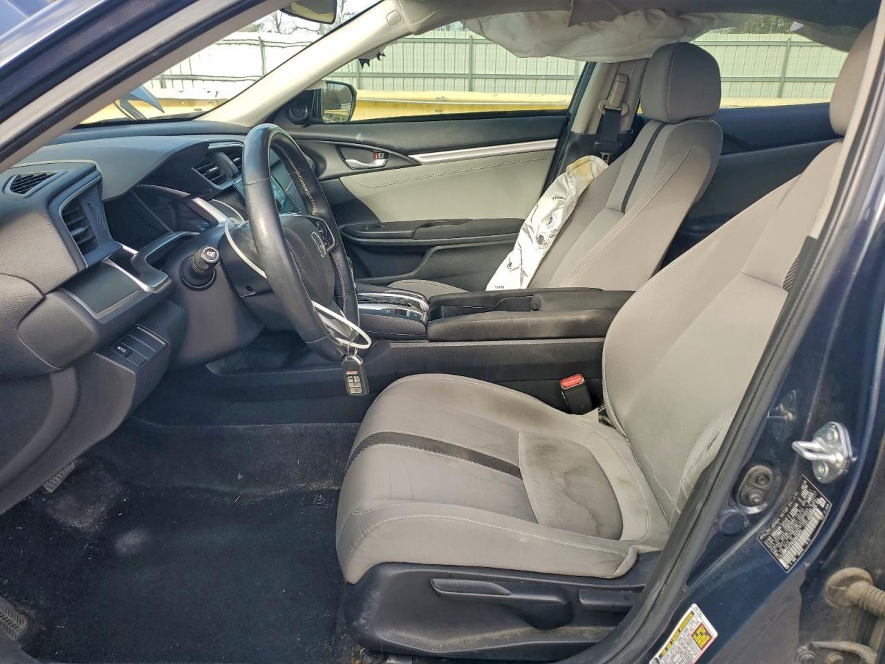 2018 Honda Civic Ex - Image 7