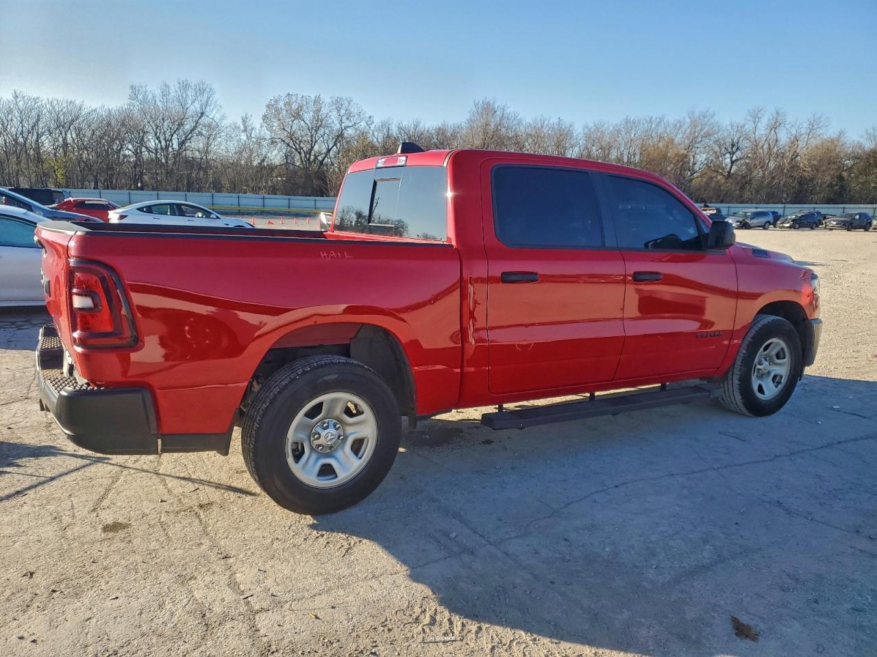 2025 Ram 1500 Tradesman - Фото 3