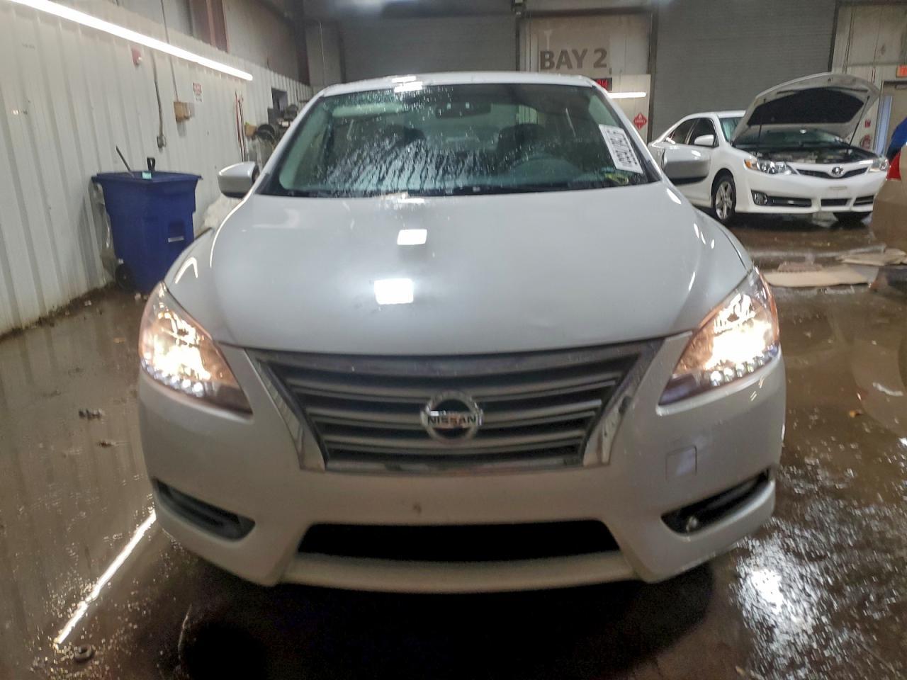 2015 Nissan Sentra S - Фото 5