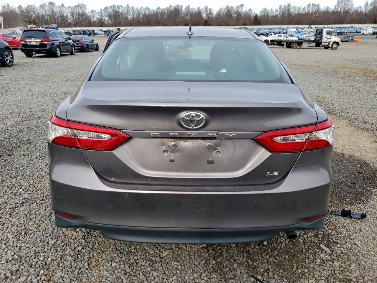 2020 Toyota Camry Le - Image 6