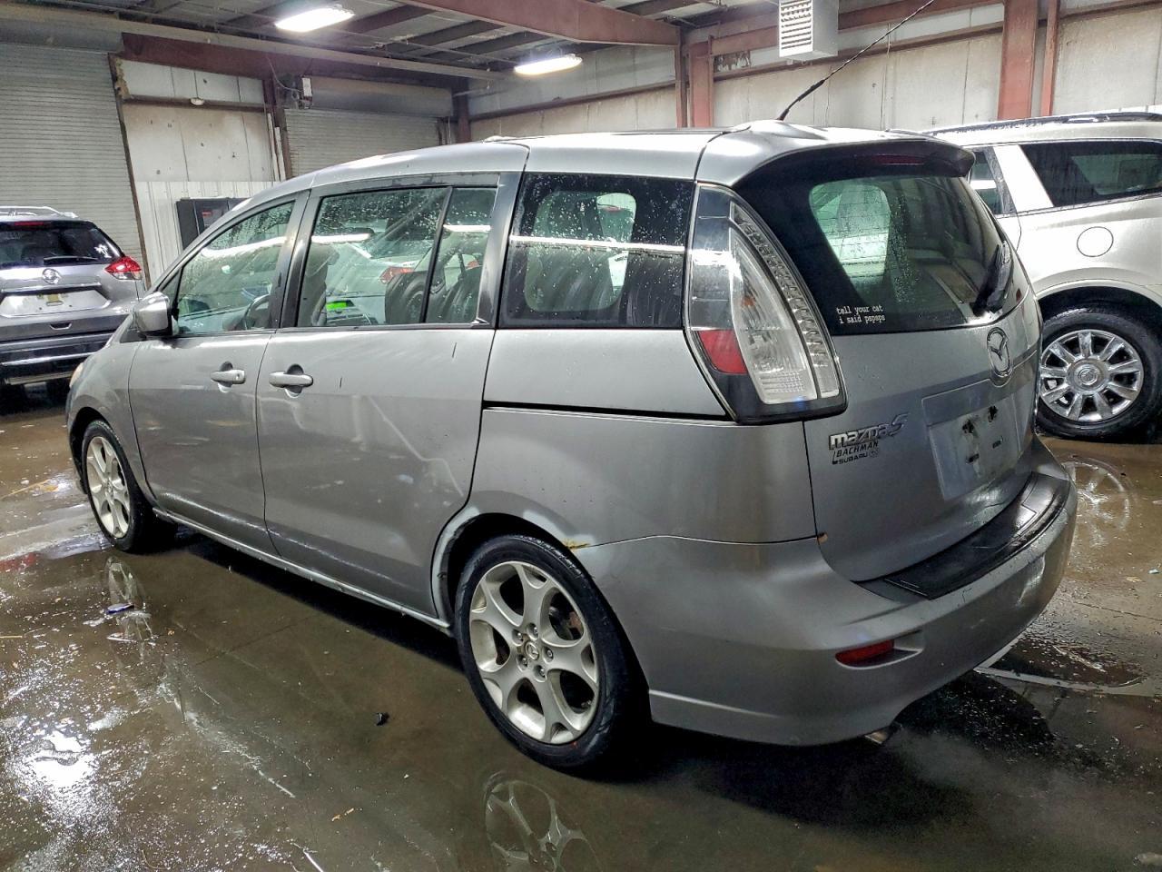2010 Mazda 5 - Image 2