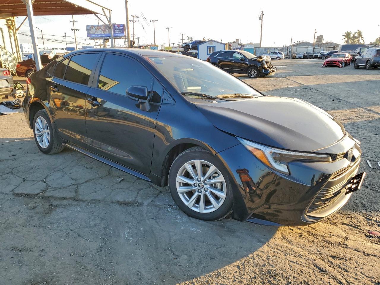 2024 Toyota Corolla Le - Фото 4