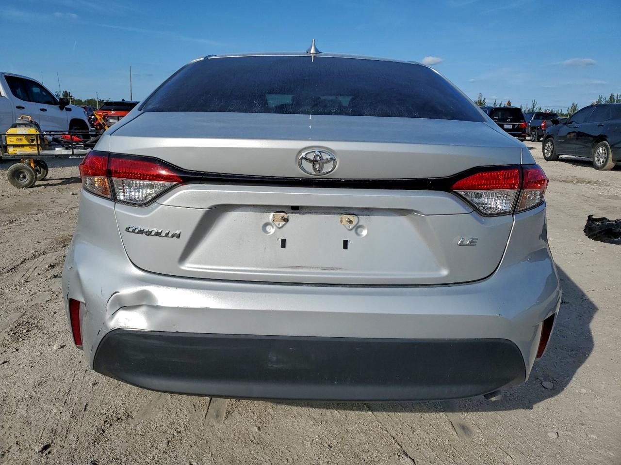 2024 Toyota Corolla Le - Фото 6