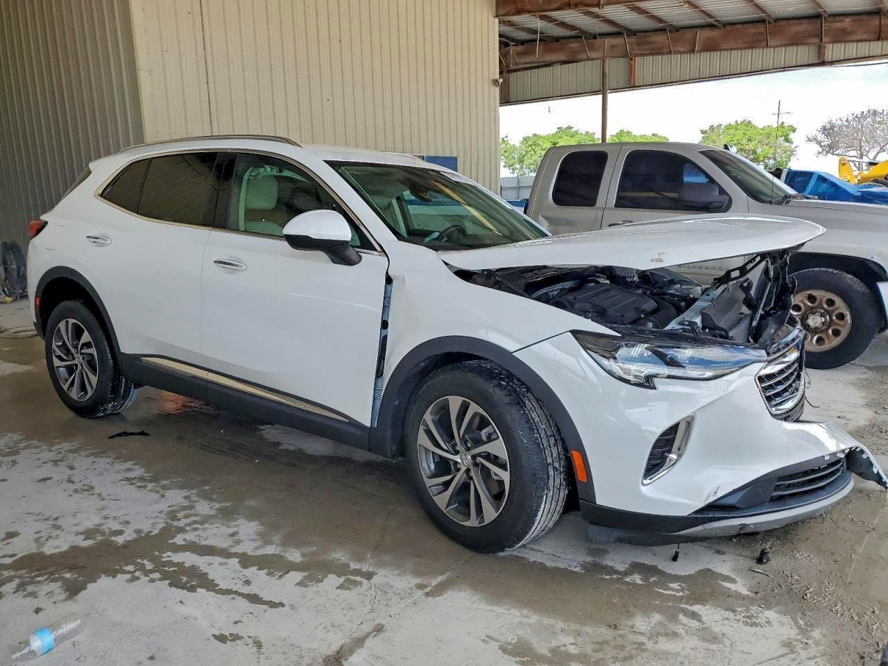 2022 Buick Envision Essence - Фото 4