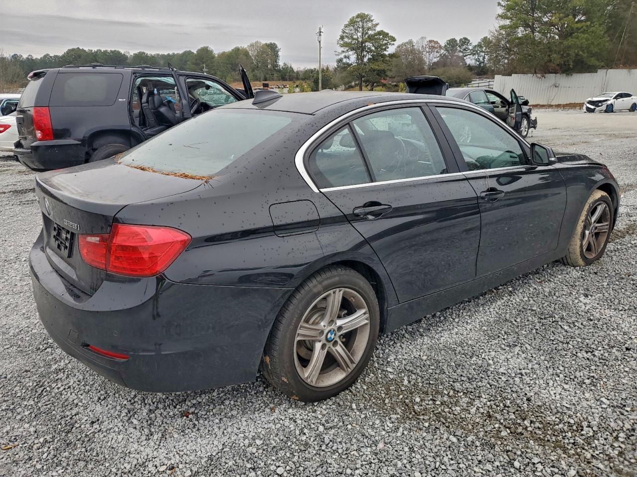 2015 BMW 328 Xi - Image 3
