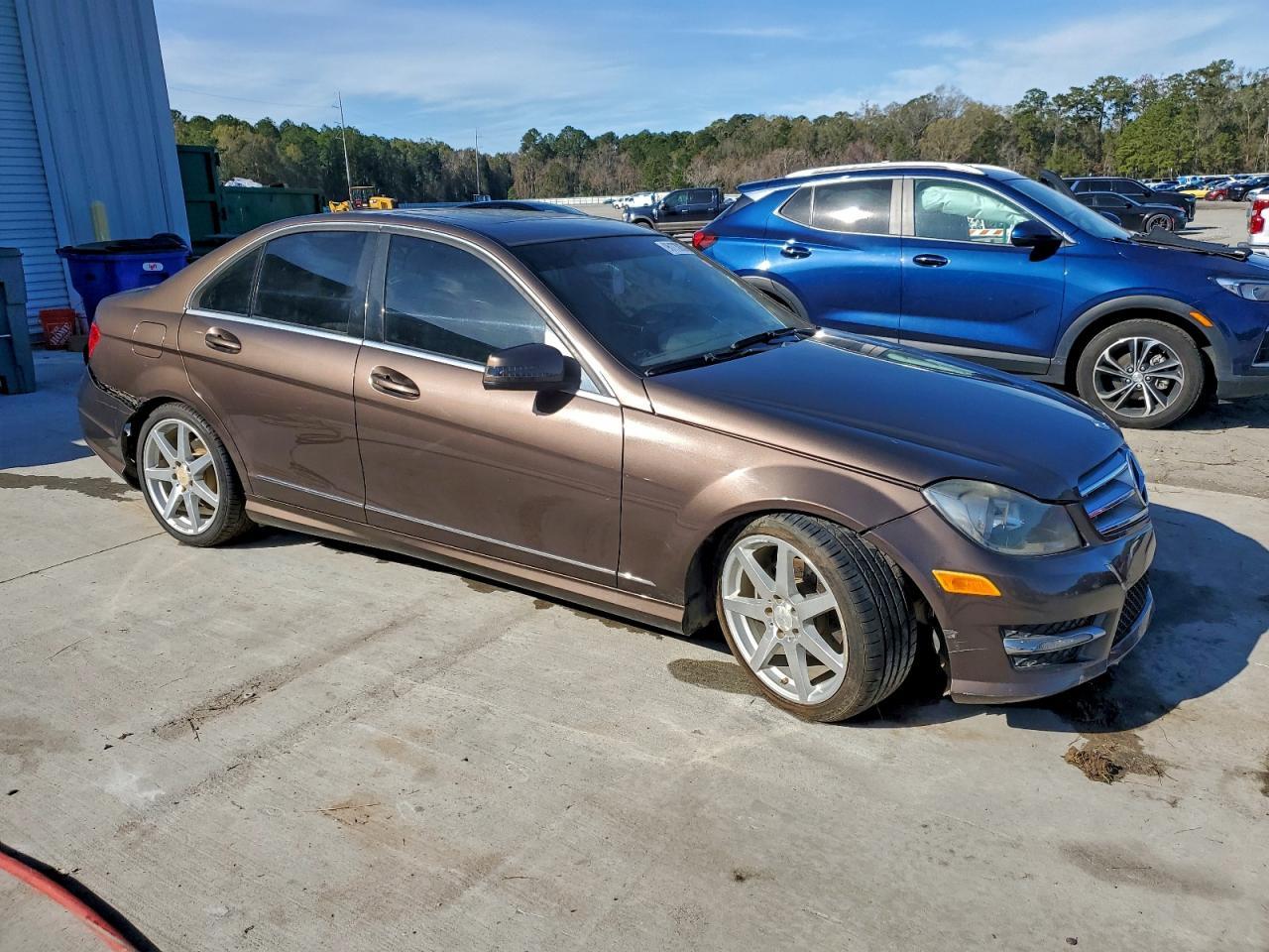 2013 Mercedes-Benz C 250 - Фото 4