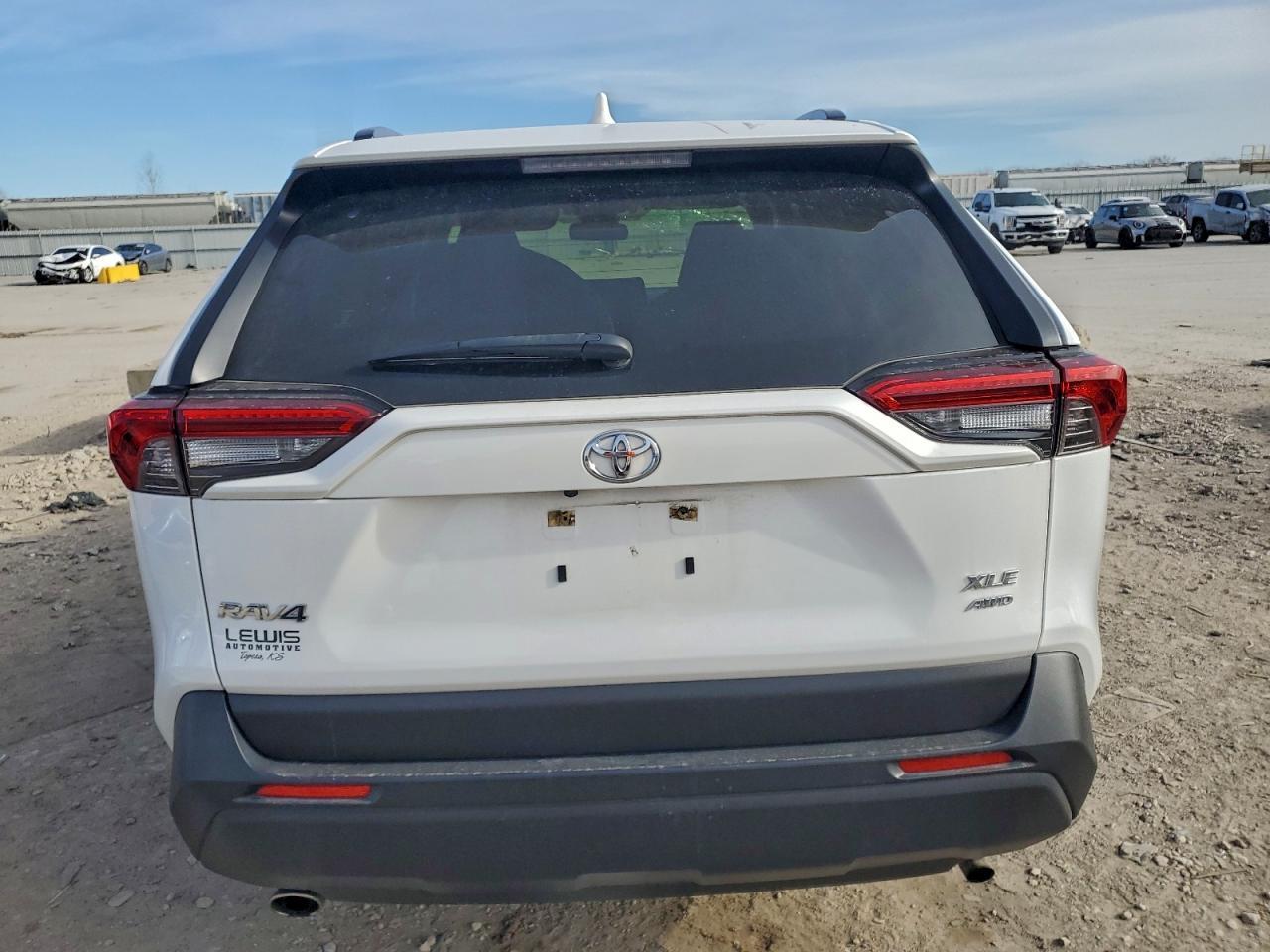 2019 Toyota Rav4 Xle - Фото 6