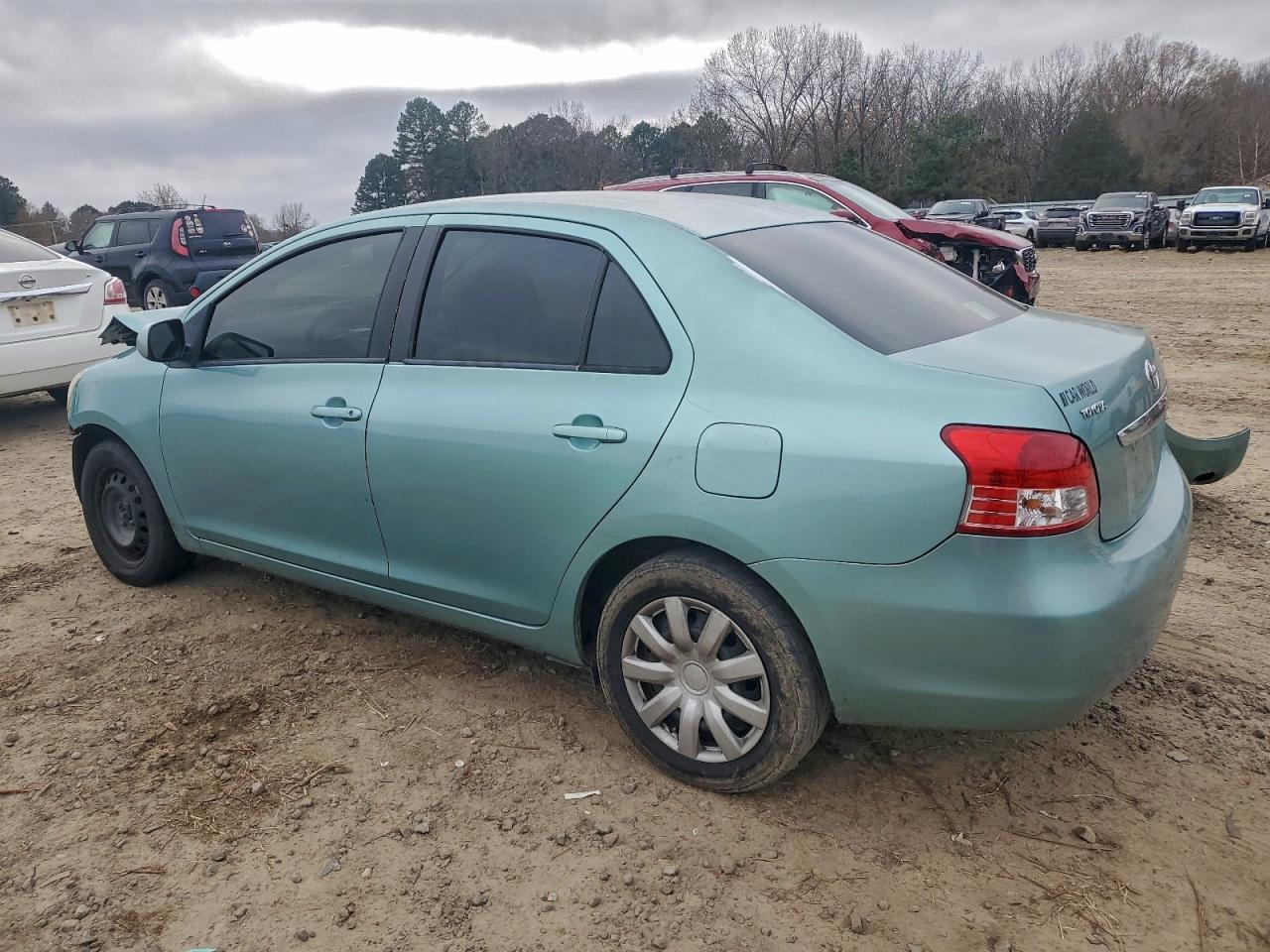 2007 Toyota Yaris - Image 2