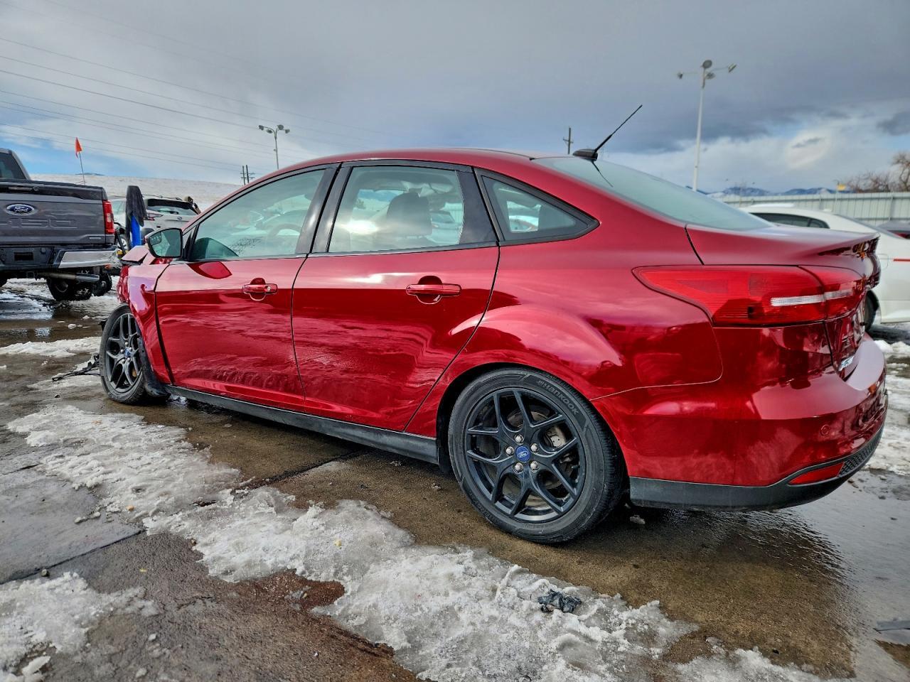 2016 Ford Focus Se - Image 2