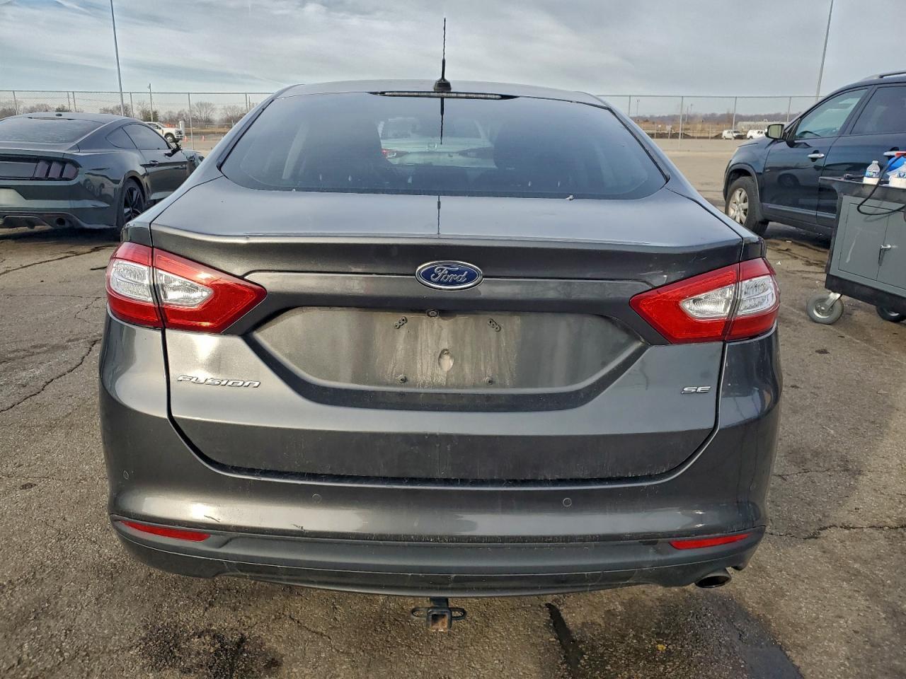 2016 Ford Fusion Se - Image 6
